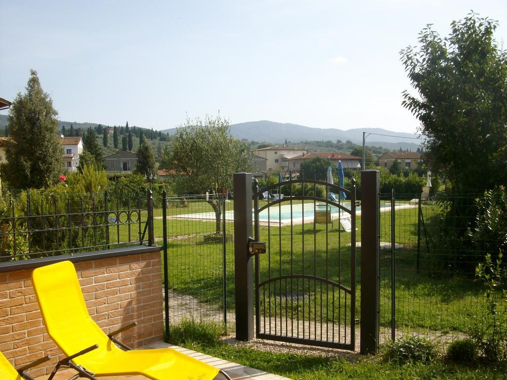 דירות טואורו סול טראסימנו La Loggina Maxi Con 2 Giardini Recintati Privati חדר תמונה